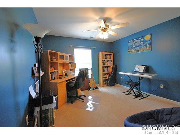 99 Thea Ln - Photo 12