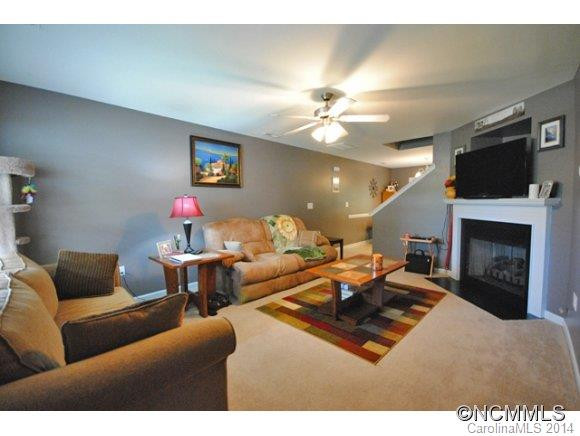 99 Thea Ln - Photo 3