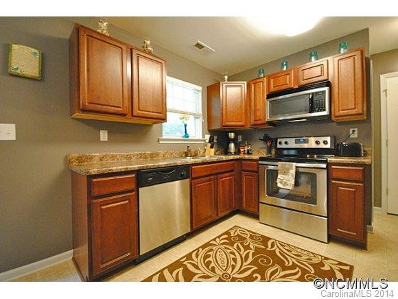 99 Thea Ln - Photo 4