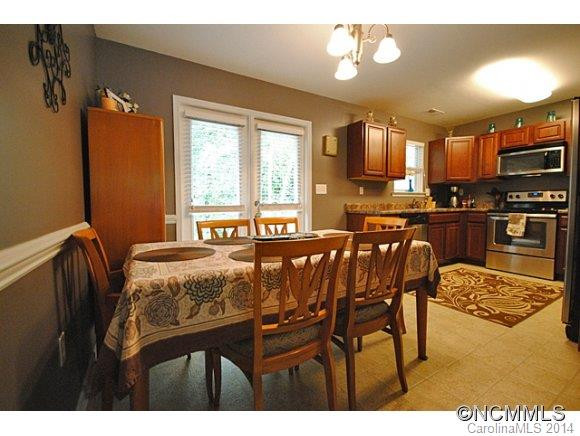 99 Thea Ln - Photo 7