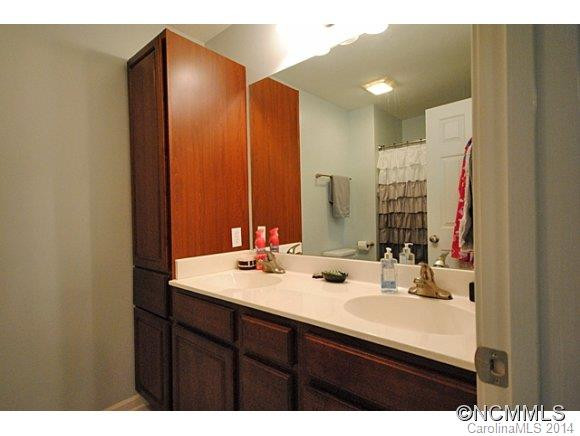 99 Thea Ln - Photo 10