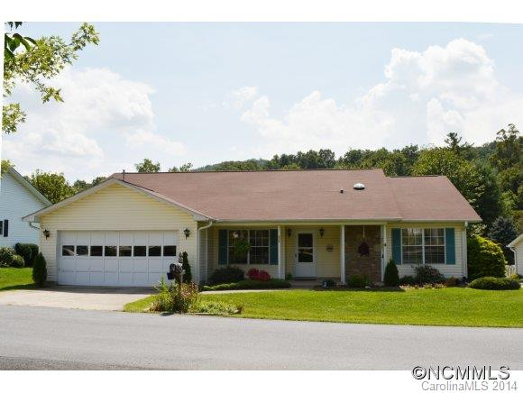 522 Woodfield Lane