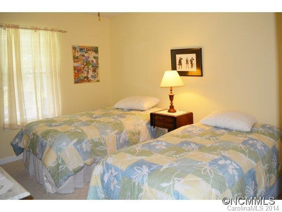 522 Woodfield Lane - Photo 13