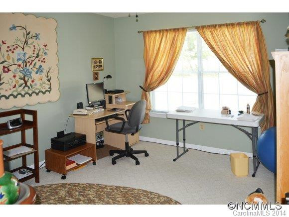 522 Woodfield Lane - Photo 14