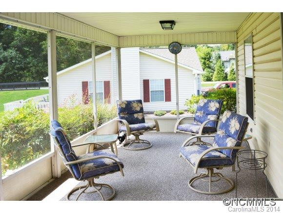 522 Woodfield Lane - Photo 16