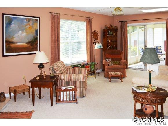 522 Woodfield Lane - Photo 7