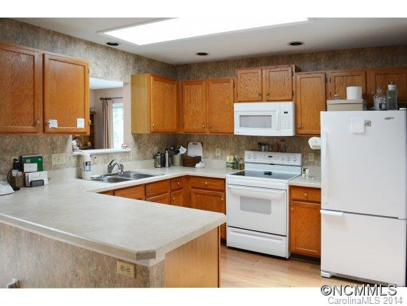 522 Woodfield Lane - Photo 8