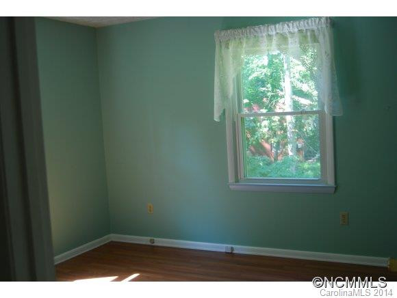 527 Rhododendron Avenue - Photo 6