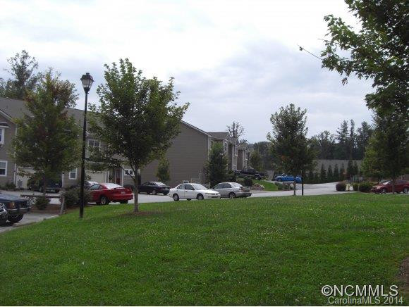 64 Foxden Drive #101 - Photo 2