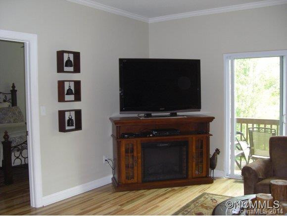 64 Foxden Drive #101 - Photo 10