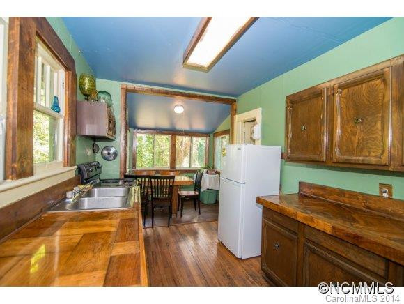284 State Street - Photo 3