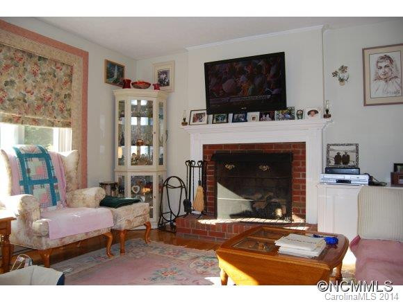 70 Temple Road - Photo 10