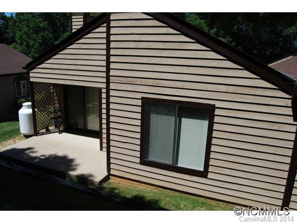 8 Woodlands Drive - Photo 11