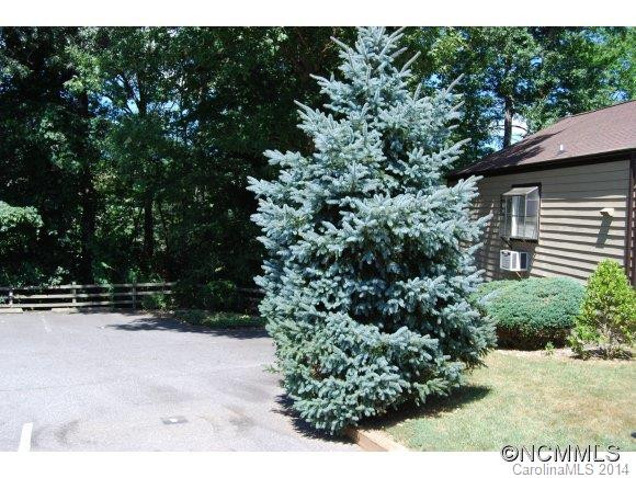 8 Woodlands Drive - Photo 13