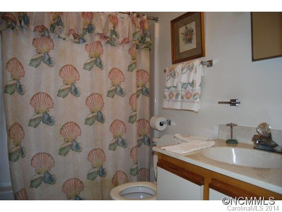 8 Woodlands Drive - Photo 8