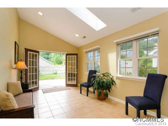 42 Stonebridge Drive - Photo 13