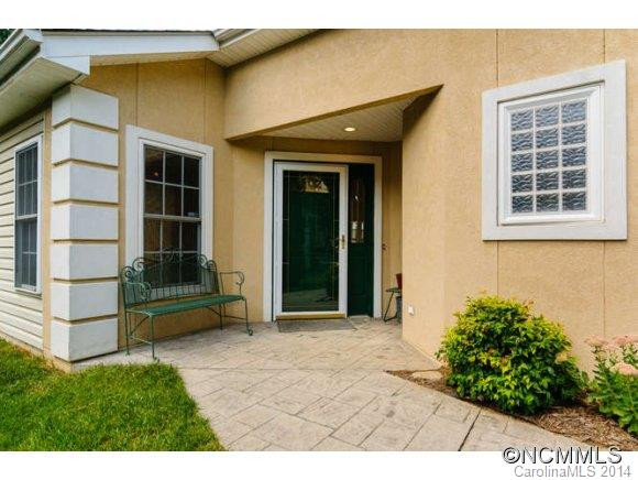 42 Stonebridge Drive - Photo 3
