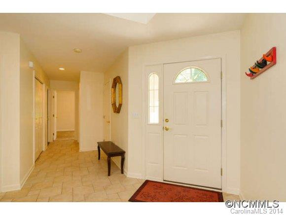 42 Stonebridge Drive - Photo 4
