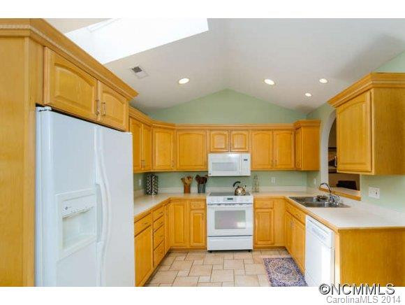 42 Stonebridge Drive - Photo 9