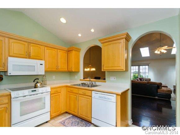 42 Stonebridge Drive - Photo 10