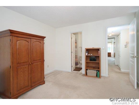2403 Idle Hour Drive - Photo 19