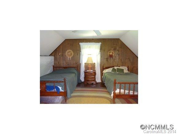 1820 Locust Knob Tower Rd - Photo 15