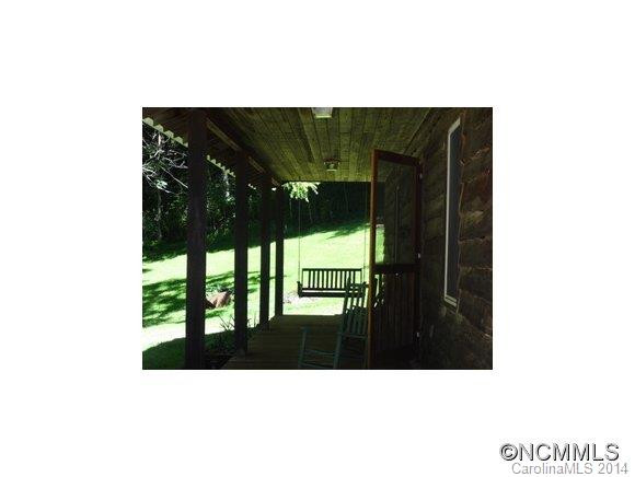 1820 Locust Knob Tower Rd - Photo 3