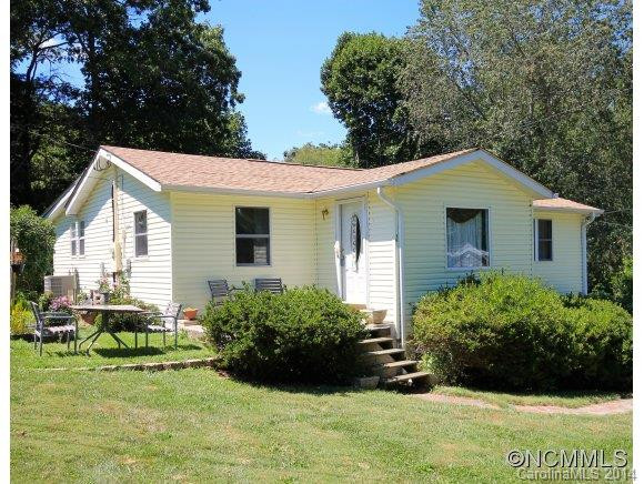 36 Parkwood Ave