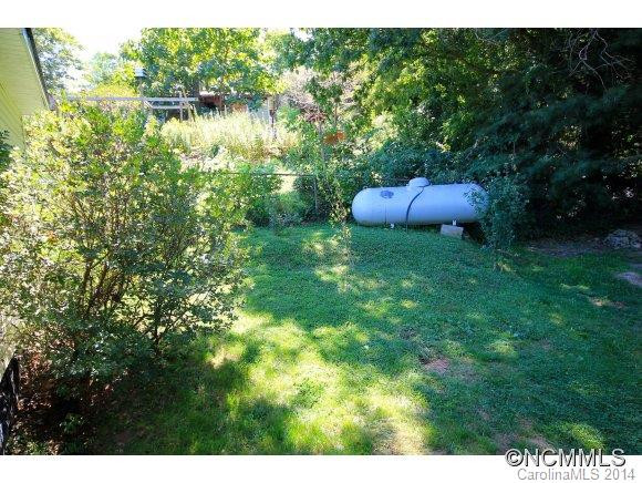 36 Parkwood Ave - Photo 18