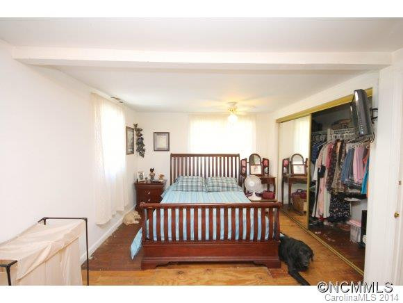 36 Parkwood Ave - Photo 9