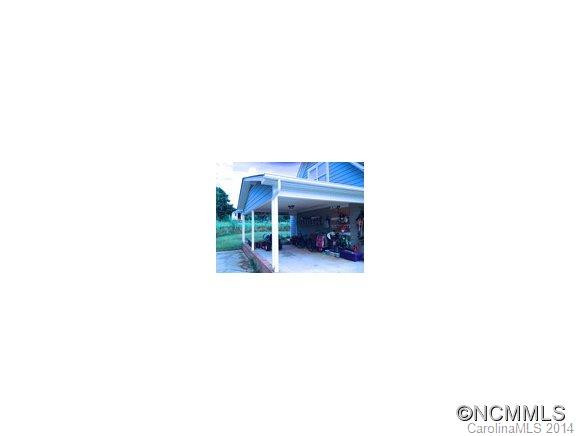 195 Stoneybrook Drive - Photo 2