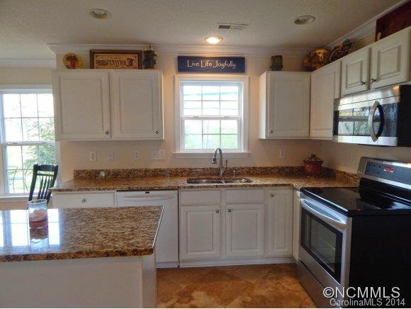 127 Yadkin Road - Photo 2