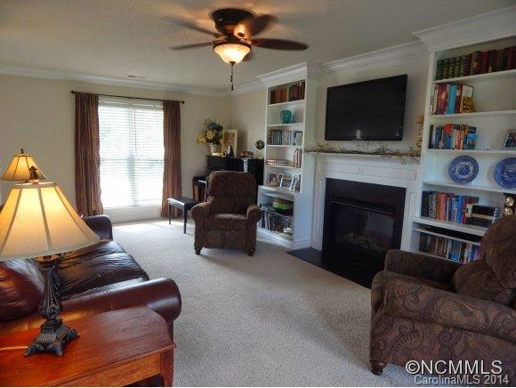 127 Yadkin Road - Photo 4