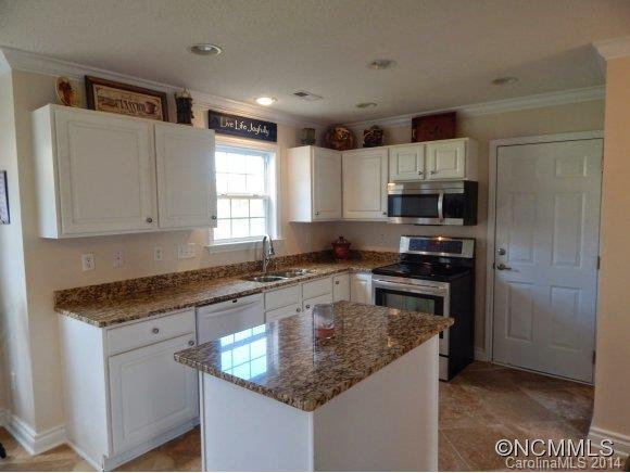 127 Yadkin Road - Photo 8
