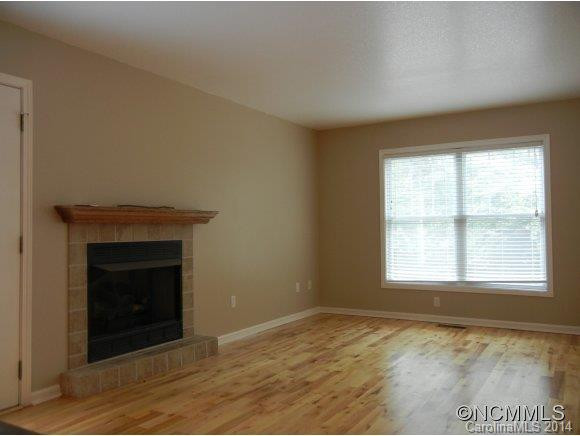 14 Aden Lane - Photo 2