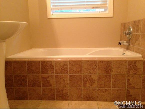 14 Aden Lane - Photo 8