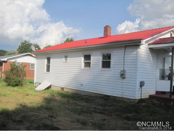 160 Osborne - Photo 2