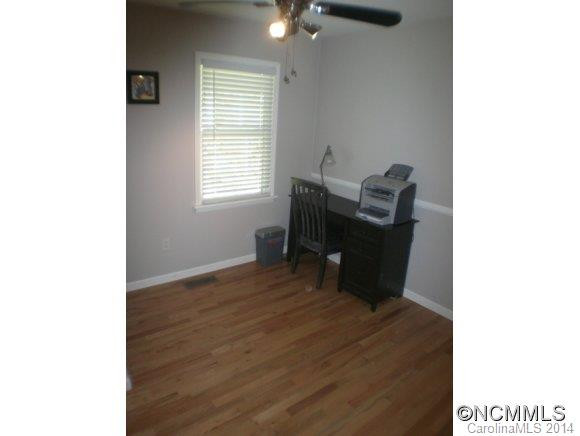 445 Royal Pines Drive - Photo 14