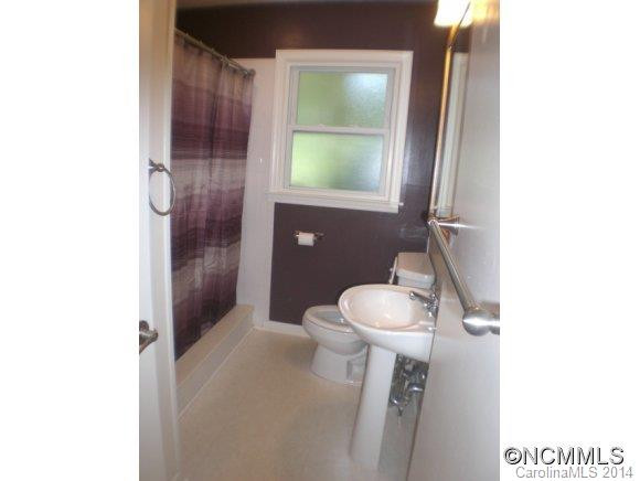 445 Royal Pines Drive - Photo 15