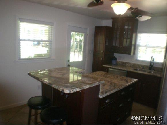 445 Royal Pines Drive - Photo 4