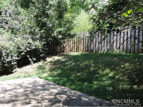 27 Lee Avenue - Photo 11