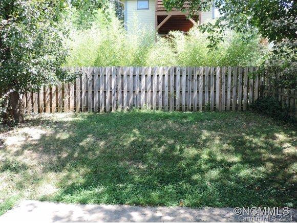 27 Lee Avenue - Photo 10