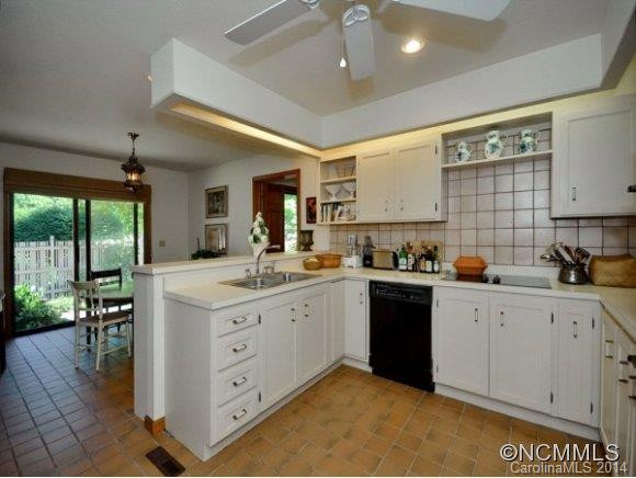 106 PHEASANT RUN - Photo 10
