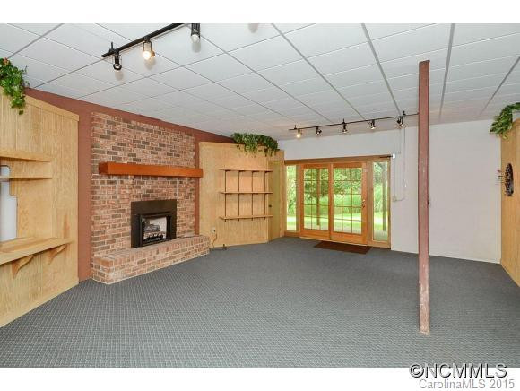 42 Charlyn Drive - Photo 19
