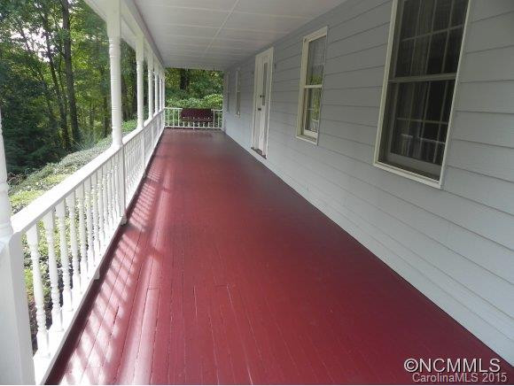 42 Charlyn Drive - Photo 3