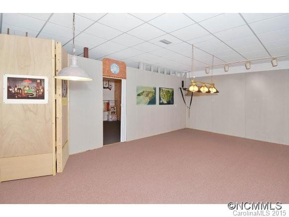 42 Charlyn Drive - Photo 21