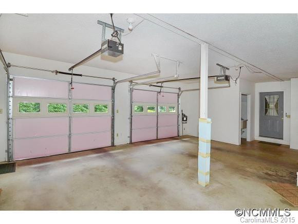 42 Charlyn Drive - Photo 22