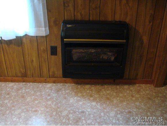 109 Lower Edgewood - Photo 13