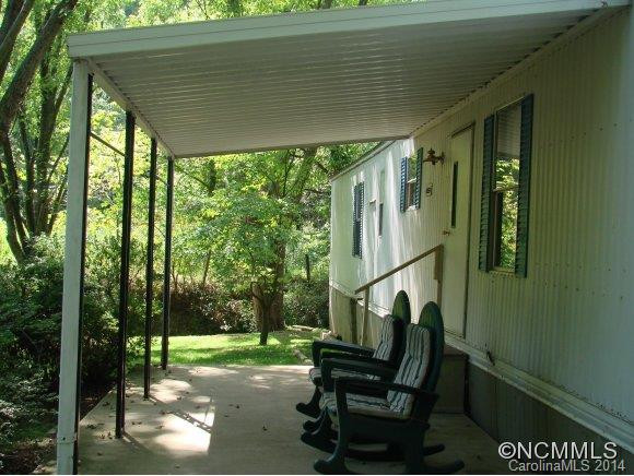 109 Lower Edgewood - Photo 5