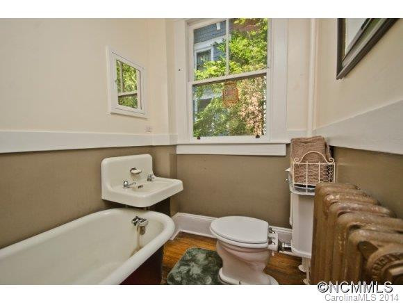157 Flint Street - Photo 14